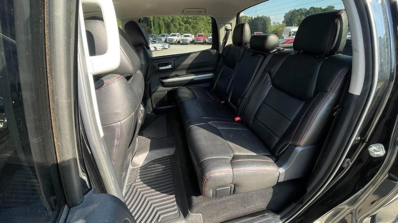 Used 2015 Toyota Tundra SR5 w/ SR5 Upgrade Package RWD image 17