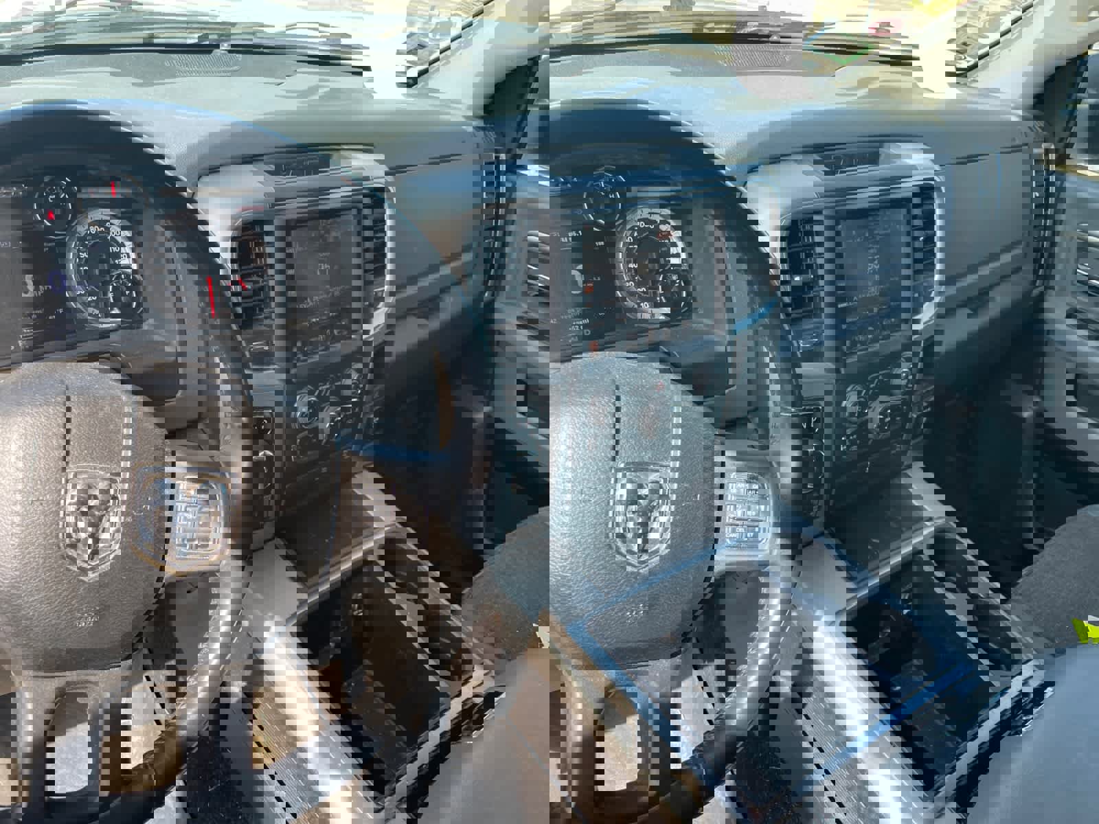 Used 2014 RAM 1500 Big Horn image 11