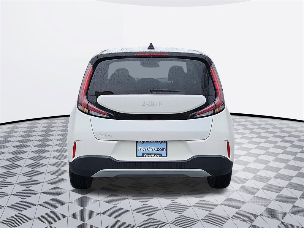 Used 2024 Kia Soul LX w/ Option Group 015 image 5