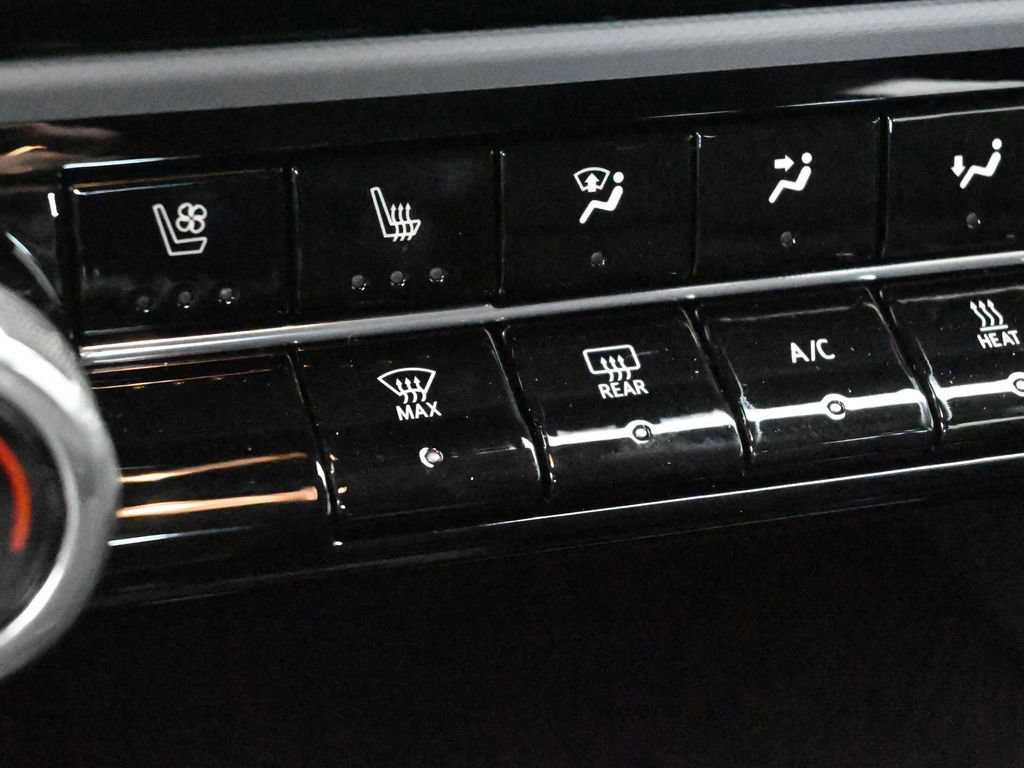 New 2027 Chevrolet Bolt RS FWD image 19