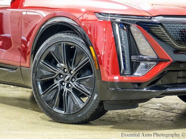 New 2025 Cadillac Lyriq Sport w/ LPO, Floor Liner Package image 3