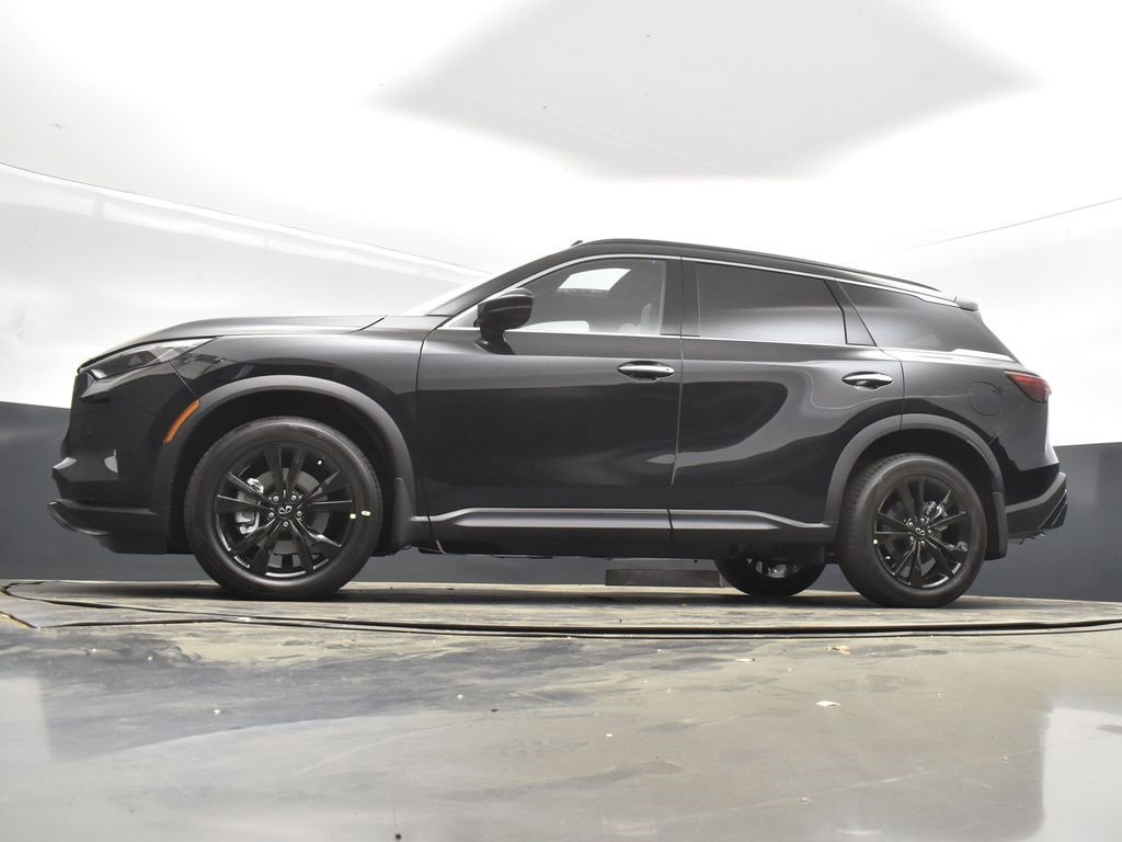 Used 2025 INFINITI QX60 Luxe w/ Black Edition image 42