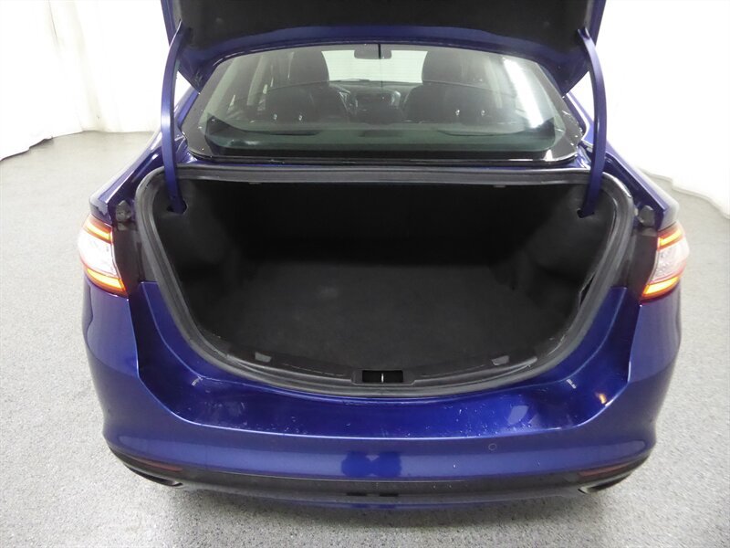 Used 2015 Ford Fusion Titanium AWD/4WD image 31