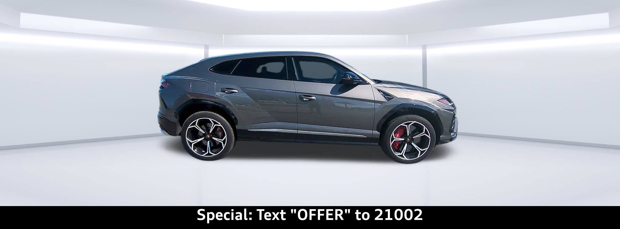 Used 2021 Lamborghini Urus AWD/4WD image 39