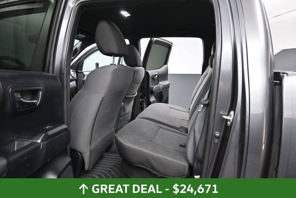 Used 2016 Toyota Tacoma TRD Sport w/ Towing Package AWD/4WD image 26