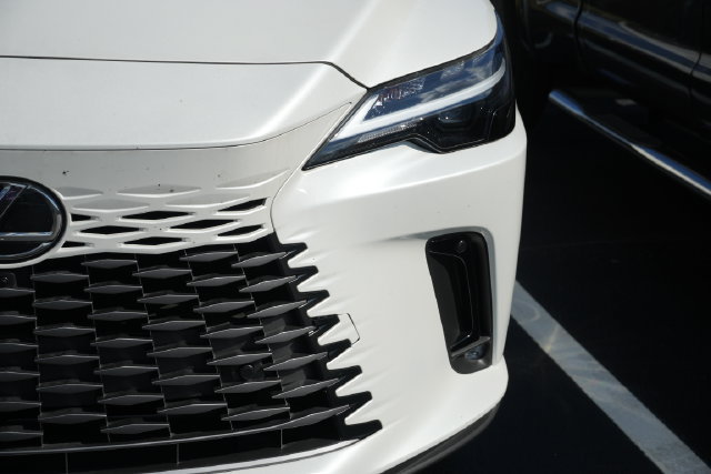 Used 2025 Lexus RX 350 Premium Plus w/ Accessory Package (K3) FWD image 7