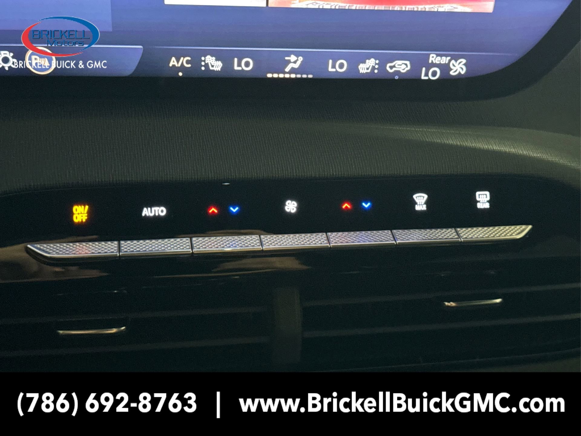 New 2025 Buick Enclave Sport Touring w/ Power Package image 28