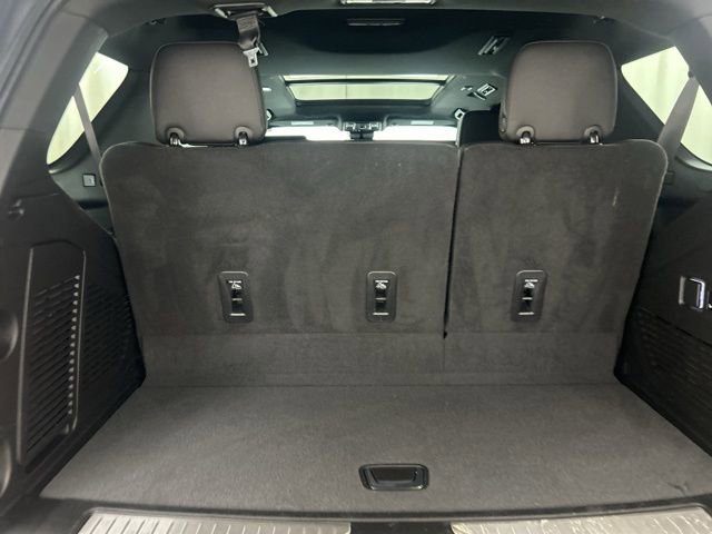 Used 2023 Chevrolet Tahoe High Country w/ Advanced Technology Package image 34