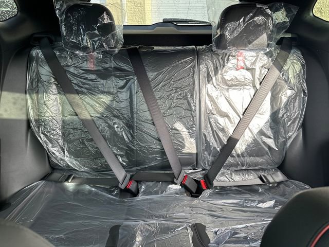 New 2026 Chevrolet Trax RS w/ Sunroof Package image 31