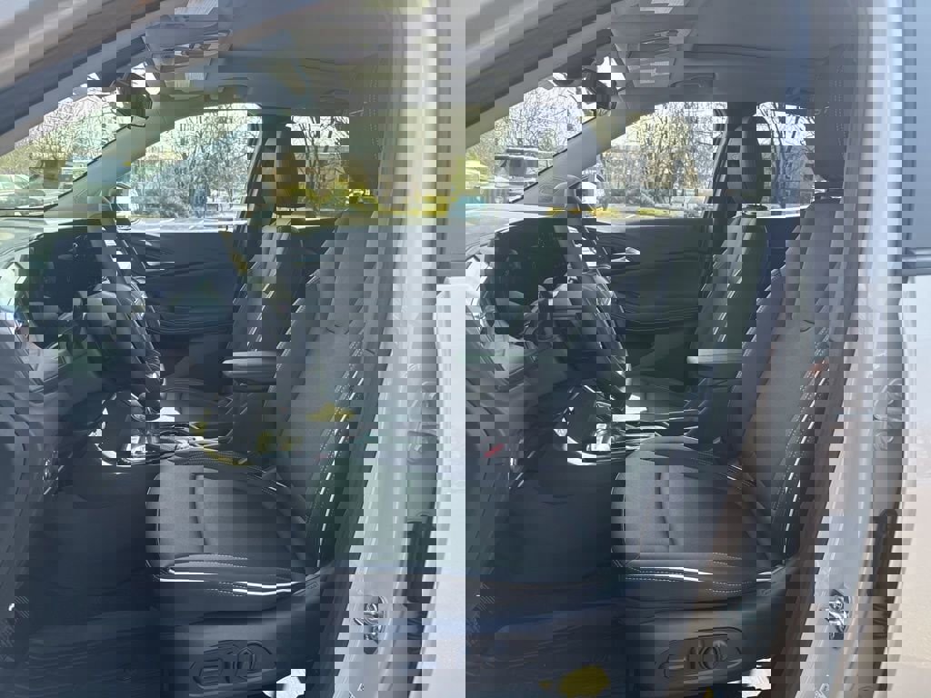 New 2026 Buick Encore GX Sport Touring w/ Studio Series image 10