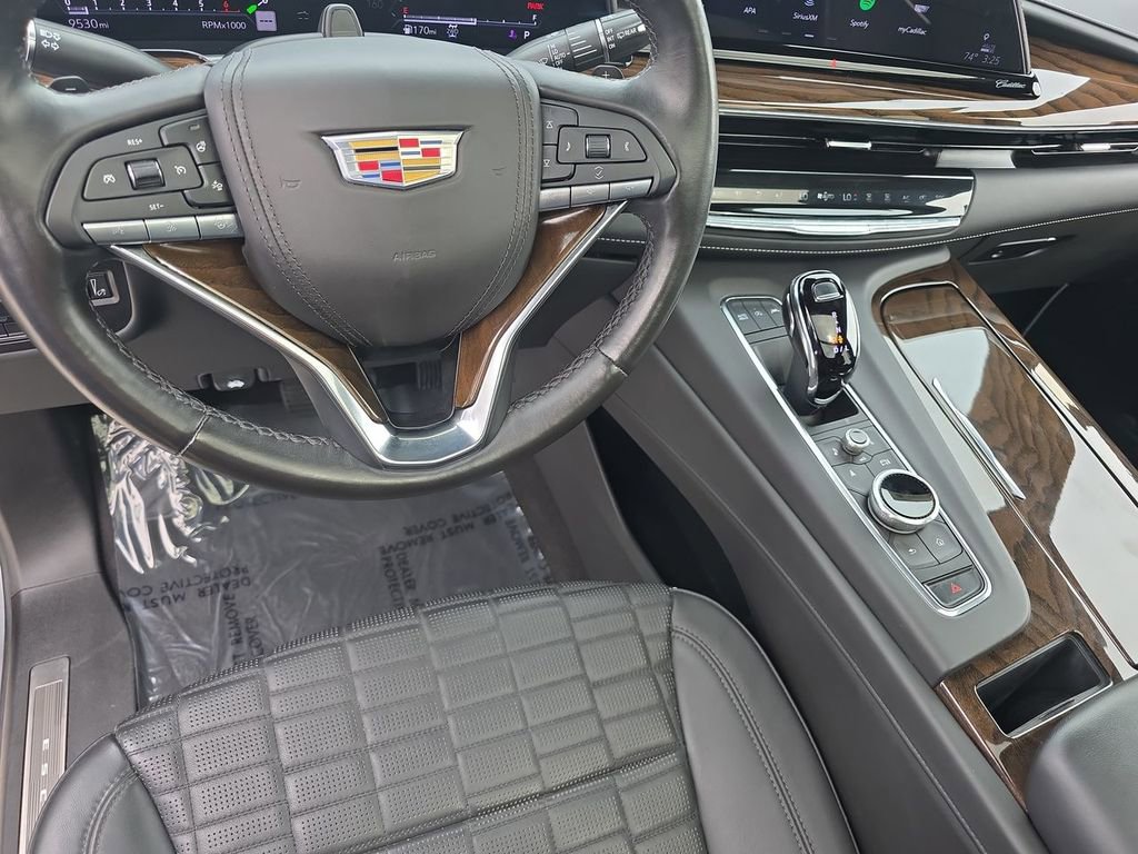 Certified 2024 Cadillac Escalade ESV Sport Platinum AWD/4WD image 11