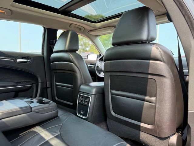 Used 2017 Chrysler 300 Touring w/ Value Package RWD image 20