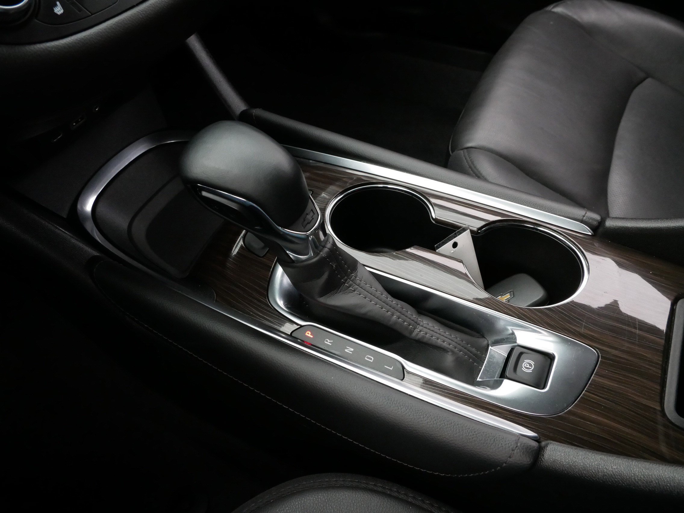 Used 2024 Chevrolet Malibu LT image 24