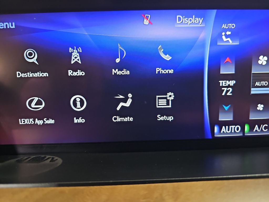 Used 2020 Lexus LX 570 4WD w/ Luxury Package image 24