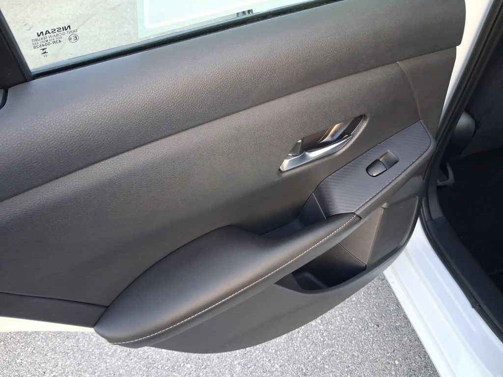 Used 2023 Nissan Sentra SV w/ All-Weather Package FWD image 13