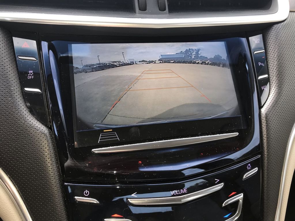 Used 2018 Cadillac XTS Luxury FWD image 17