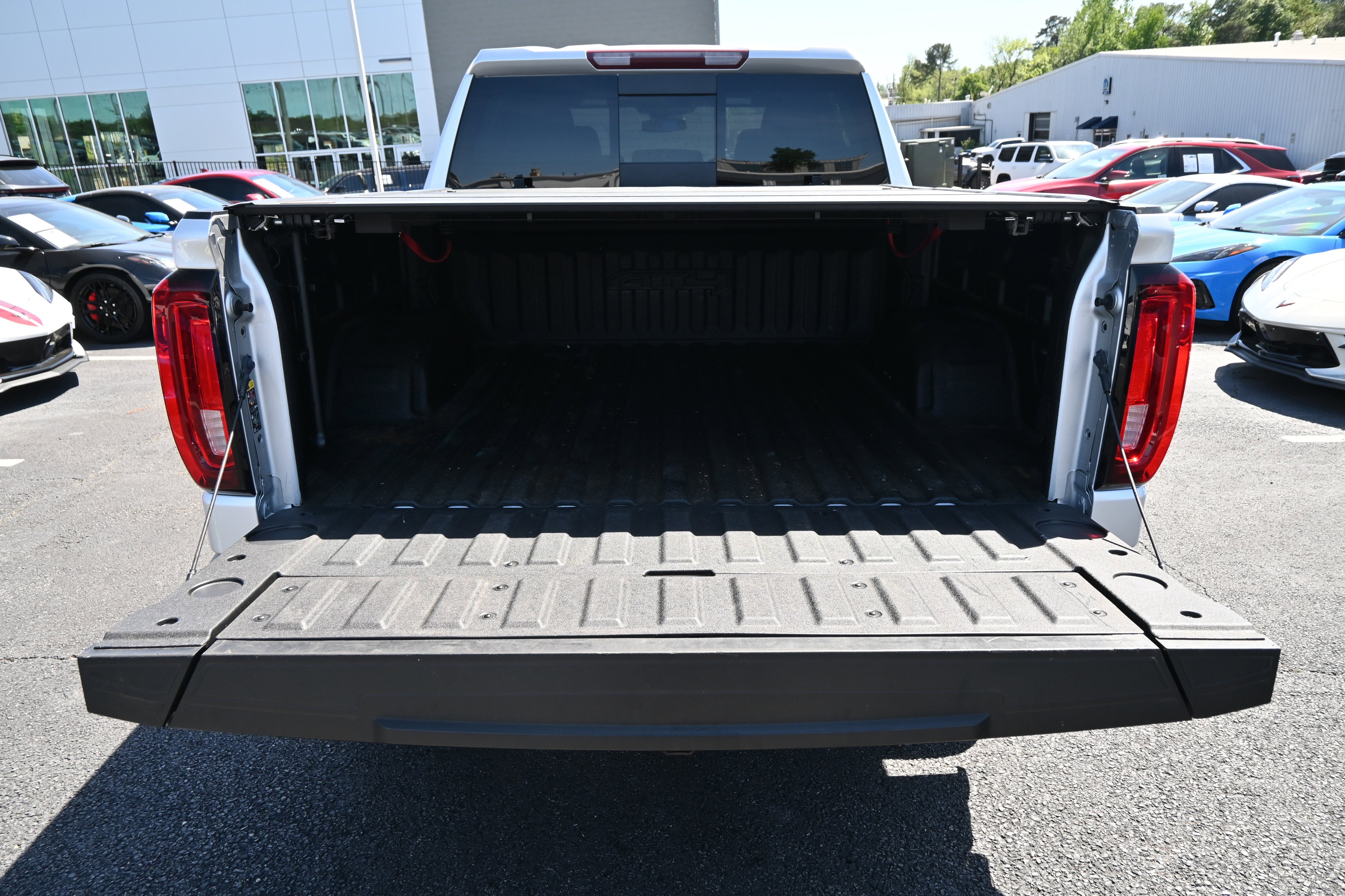Used 2022 GMC Sierra 1500 AT4 w/ AT4 Preferred Package AWD/4WD image 35