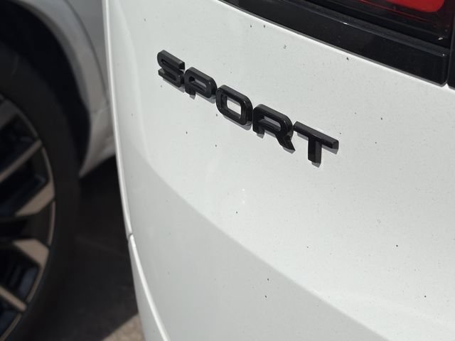 Used 2023 Land Rover Range Rover Sport SE AWD/4WD image 7