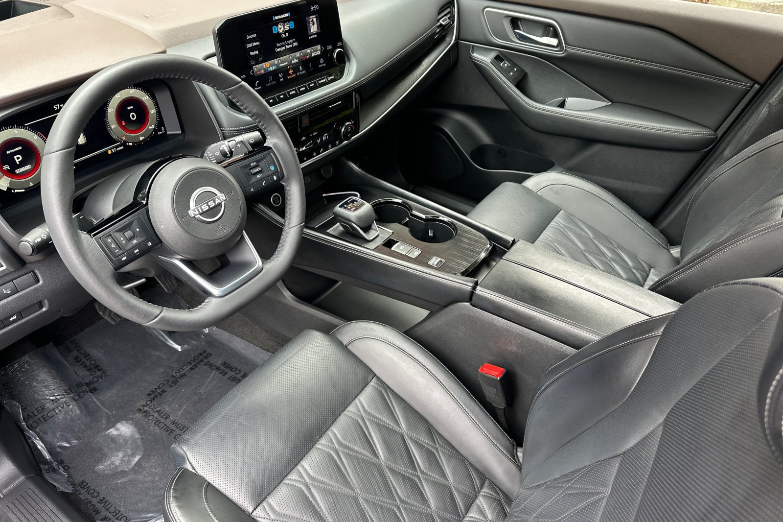 Used 2023 Nissan Rogue Platinum w/ Platinum Premium Package FWD image 9