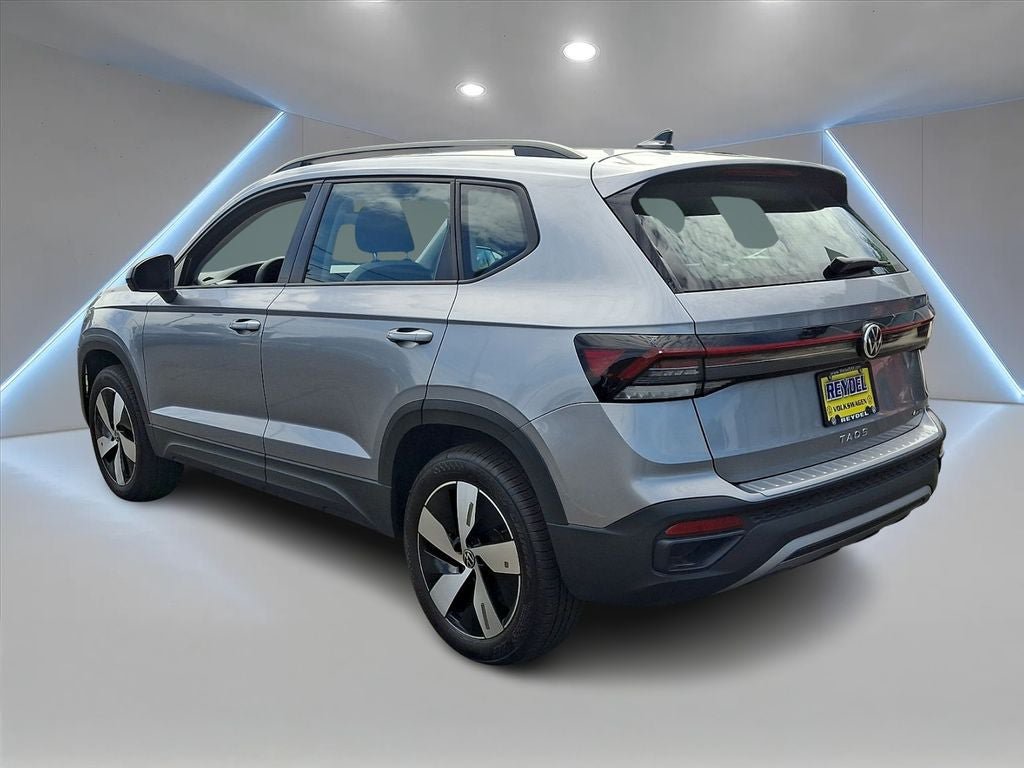 Used 2025 Volkswagen Taos S AWD/4WD image 6