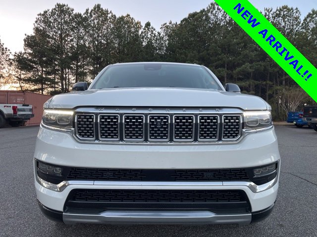 Used 2023 Jeep Grand Wagoneer L Series II w/ Premium Group II image 8