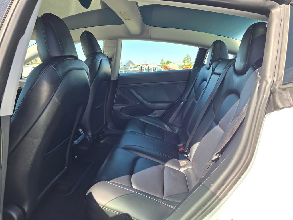 Used 2021 Tesla Model 3 Standard Range Plus RWD image 14