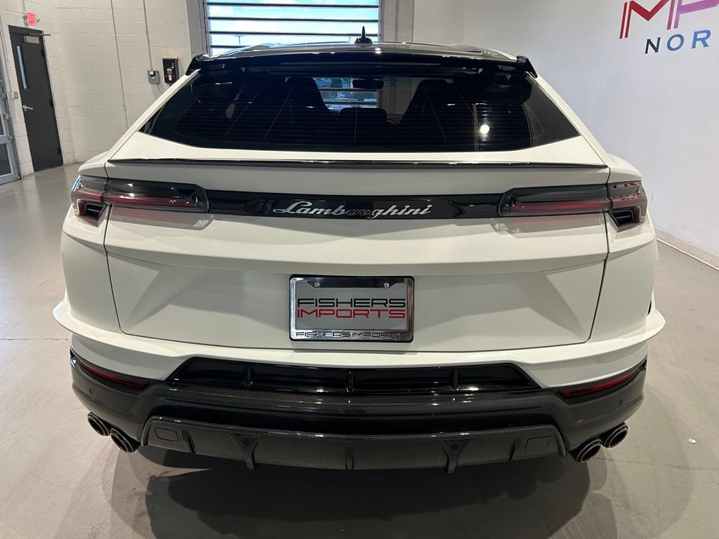 Used 2024 Lamborghini Urus Performante AWD/4WD image 6