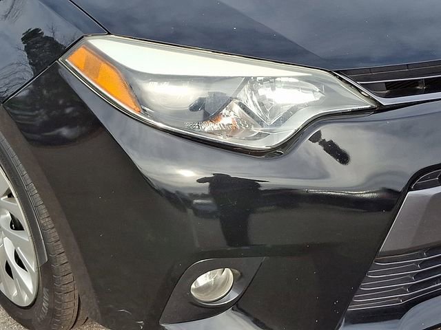 Used 2015 Toyota Corolla LE image 11