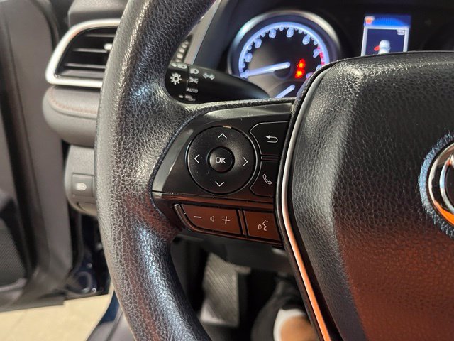 Used 2018 Toyota Camry LE FWD image 26
