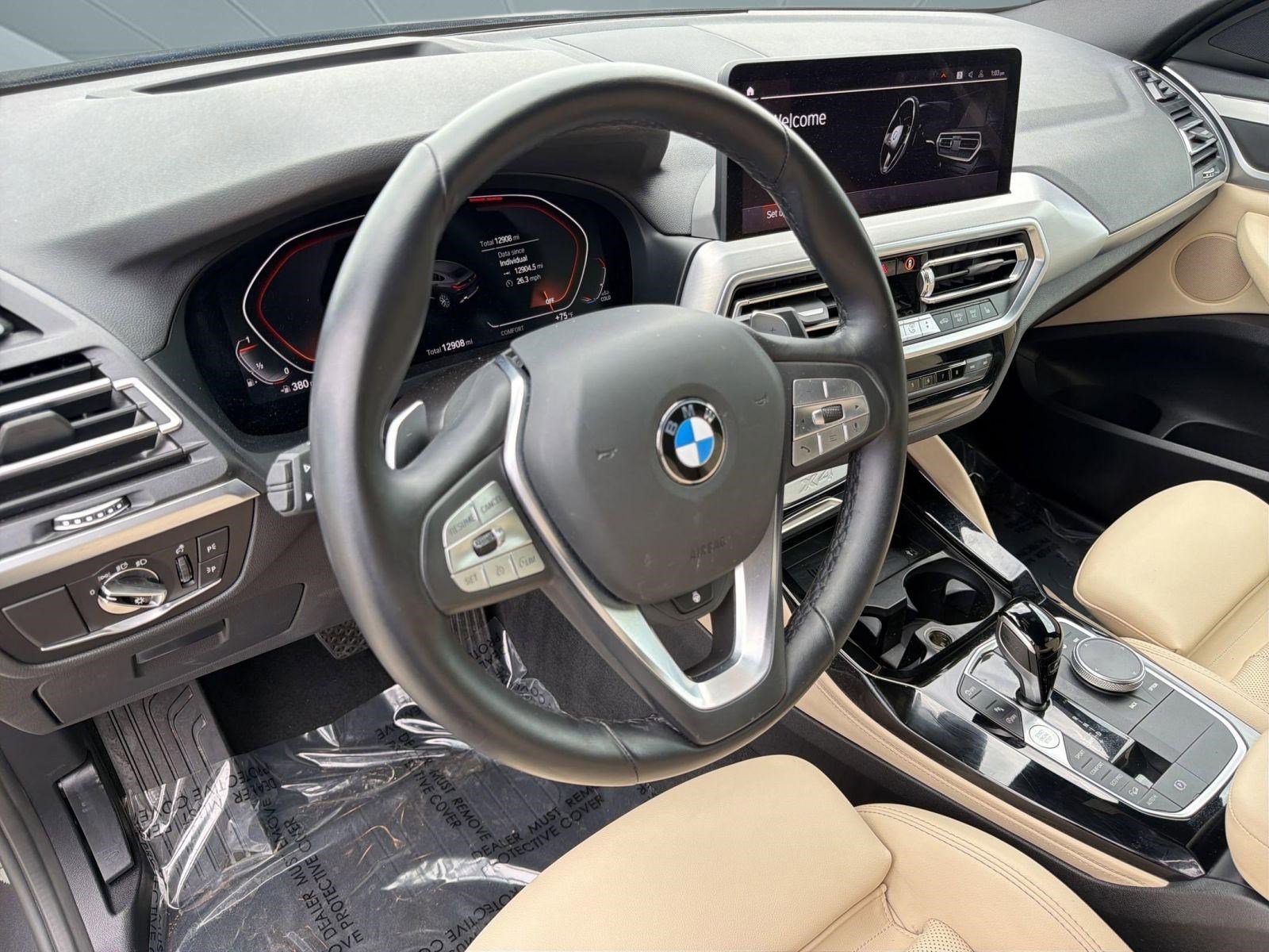 Certified 2025 BMW X4 xDrive30i AWD/4WD image 23