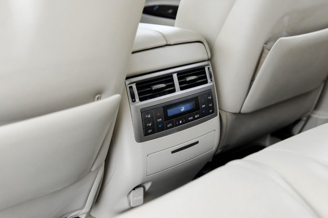 Used 2014 Lexus LX 570 4WD image 48
