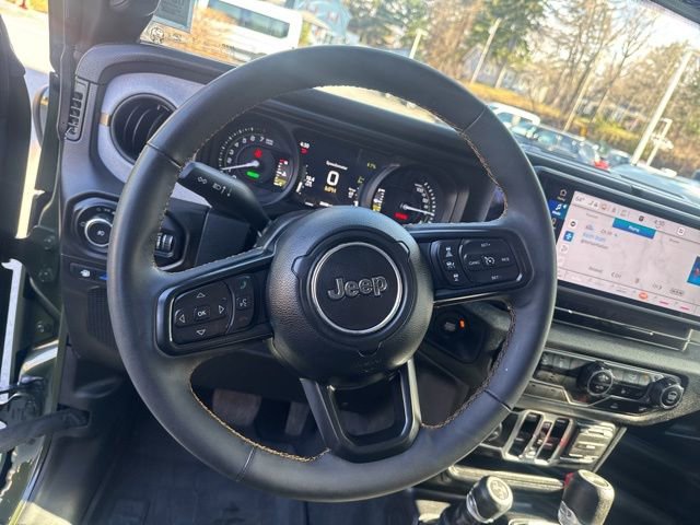 Used 2024 Jeep Wrangler Unlimited w/ Convenience Group image 23