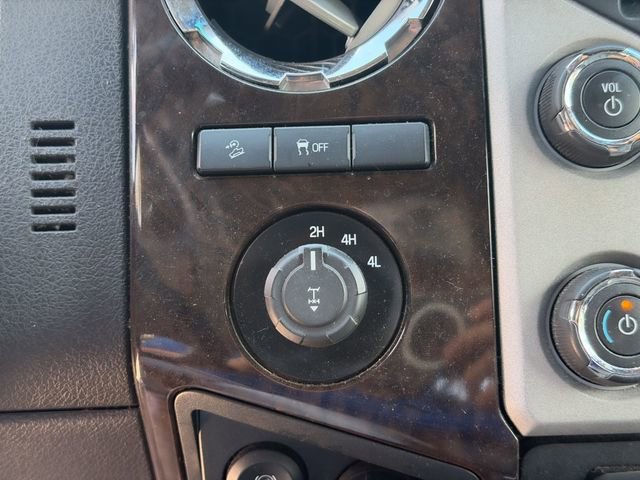 Used 2016 Ford F250 Platinum w/ FX4 Off-Road Package AWD/4WD image 14