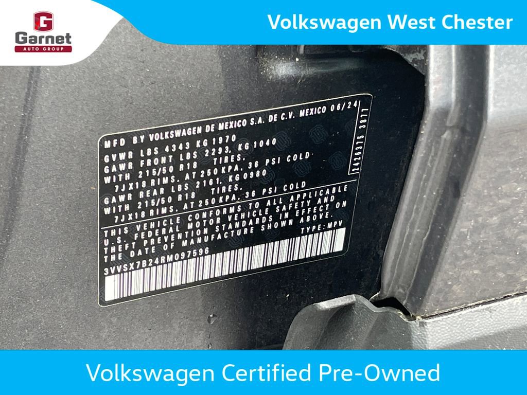 Certified 2024 Volkswagen Taos SE FWD image 12