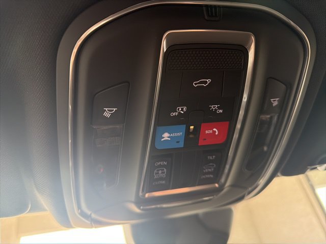 New 2026 Jeep Grand Cherokee Laredo X AWD/4WD image 24