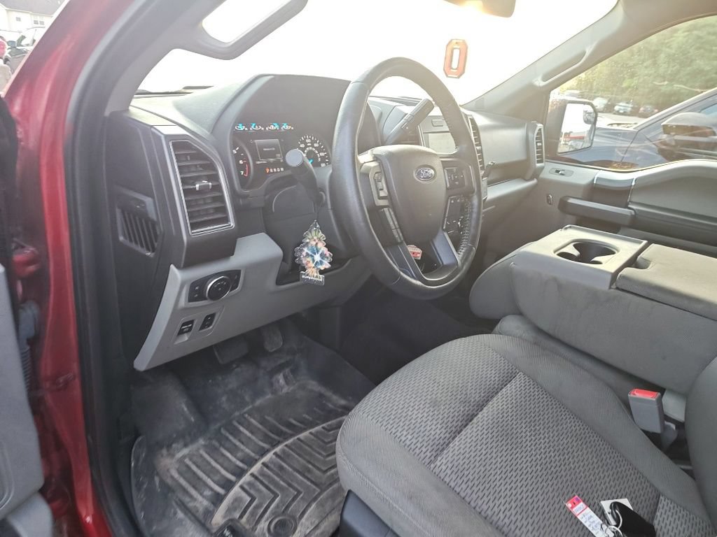 Used 2019 Ford F150 XLT w/ Equipment Group 302A Luxury AWD/4WD image 9