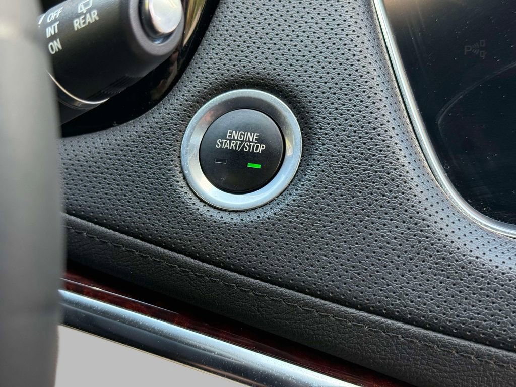 Used 2019 Cadillac XT5 Luxury AWD/4WD image 27