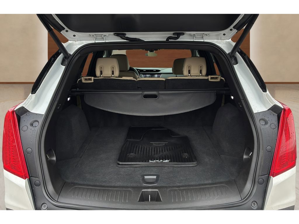 Used 2018 Cadillac XT5 AWD image 17