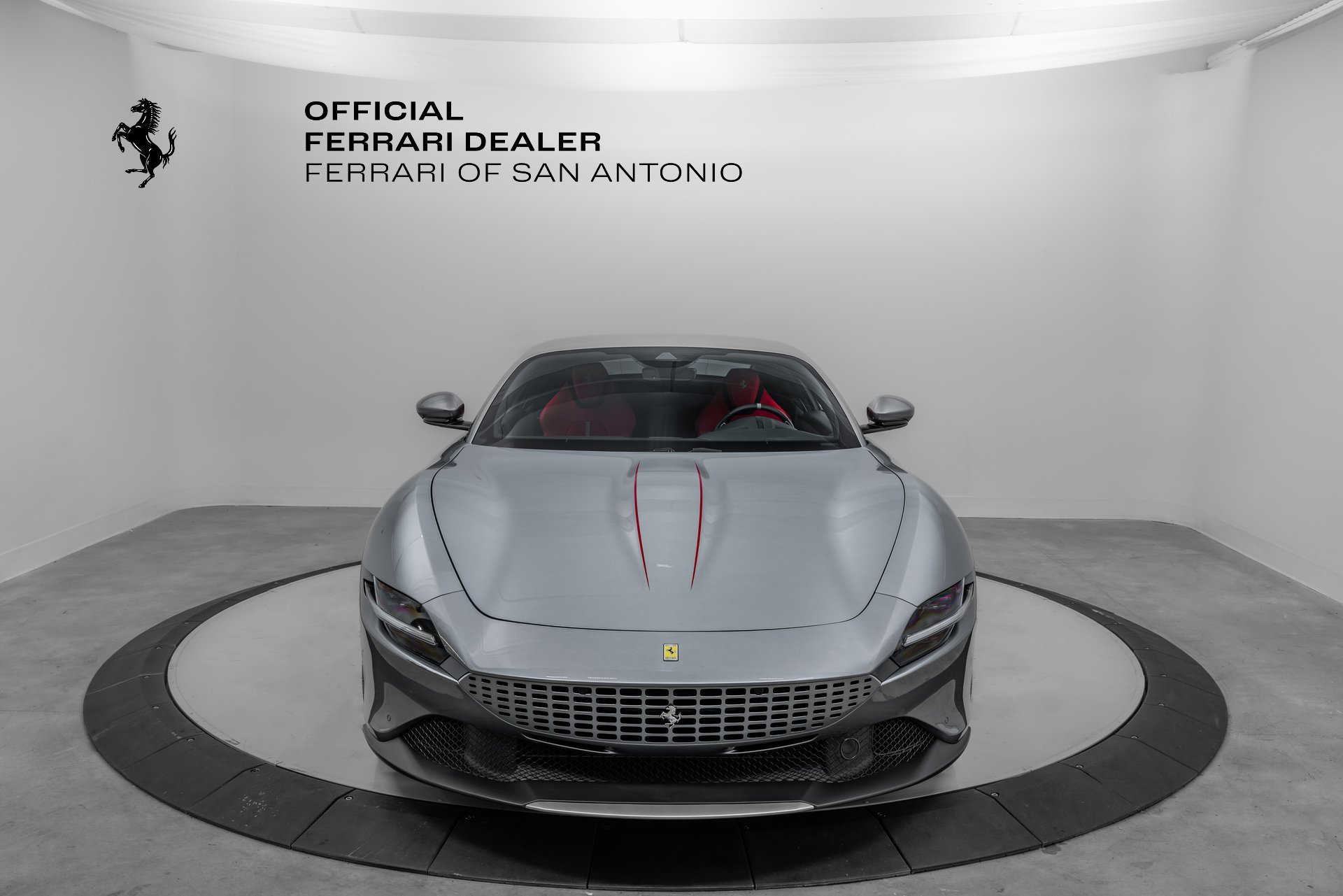 Certified 2024 Ferrari Roma Base image 8