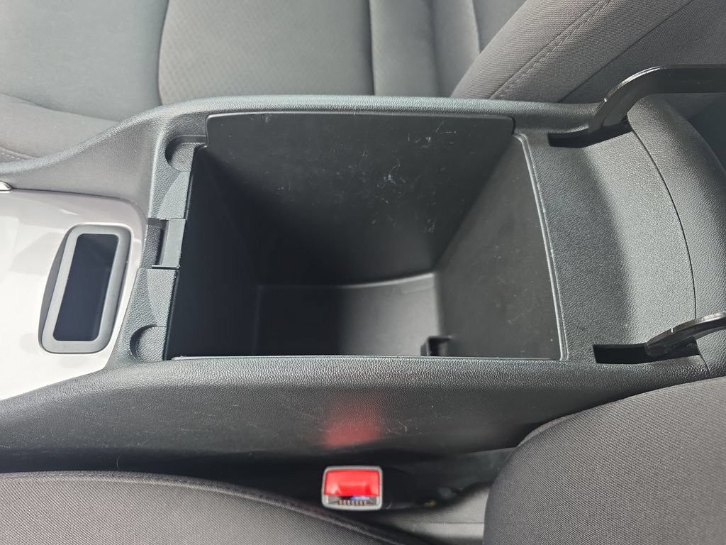 Used 2022 Chevrolet Malibu LT FWD image 24