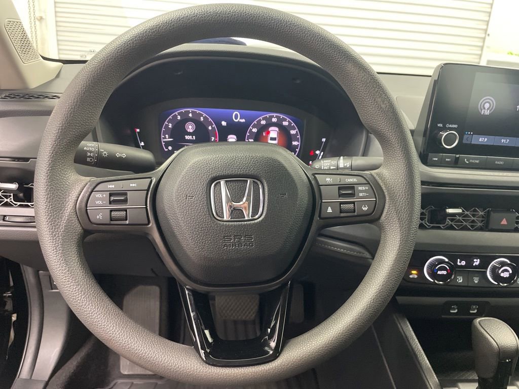 Used 2025 Honda Accord SE image 20