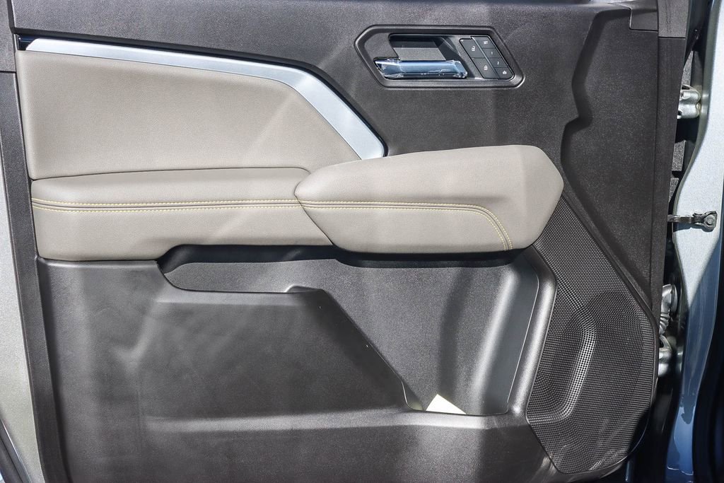 Used 2026 Chevrolet Colorado ZR2 w/ ZR2 Bison Edition image 19