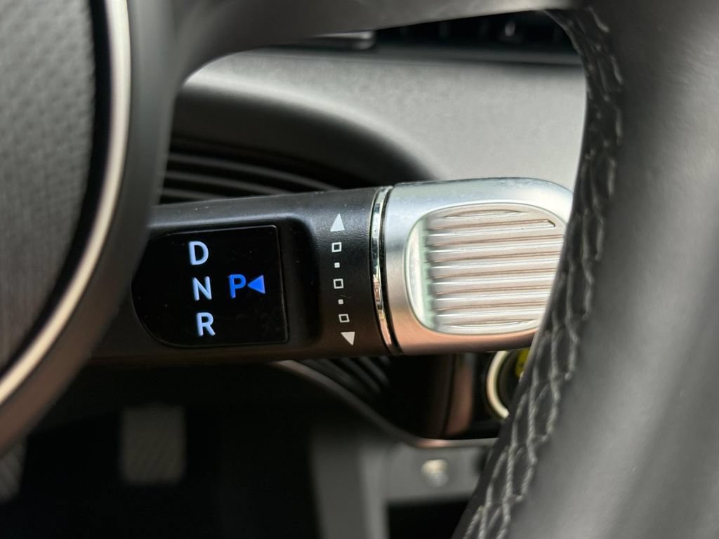 Used 2023 Hyundai Ioniq 5 Limited AWD/4WD image 18