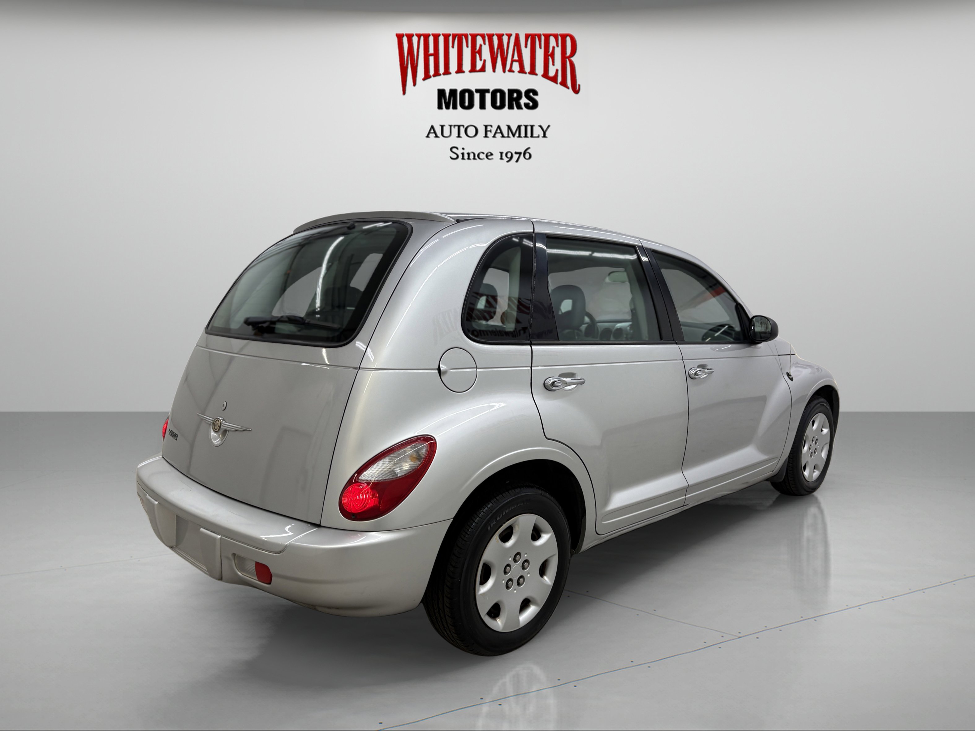 Used 2007 Chrysler PT Cruiser image 4