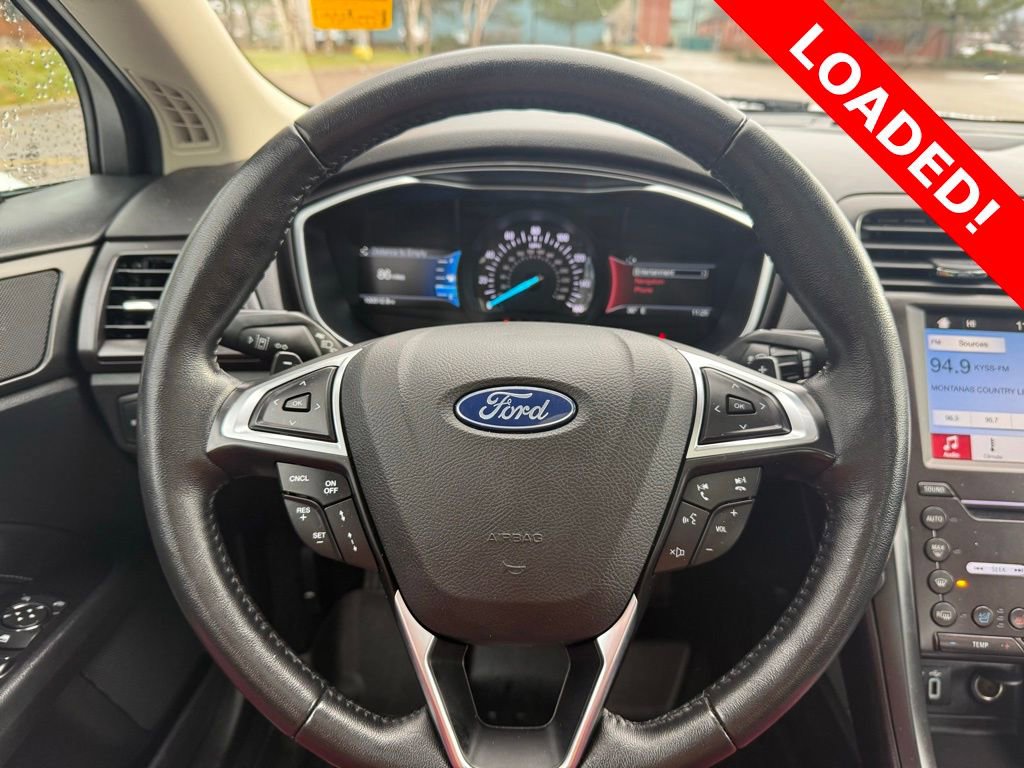 Used 2019 Ford Fusion Titanium image 21