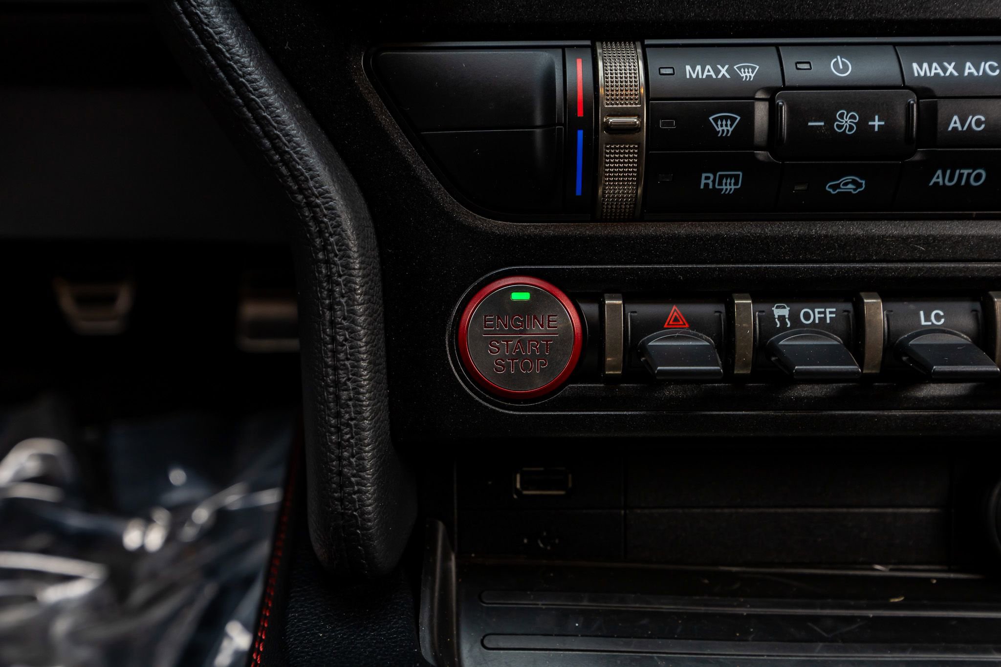 Used 2020 Ford Mustang Shelby GT350R w/ GT350R Equipment Group 920A image 18