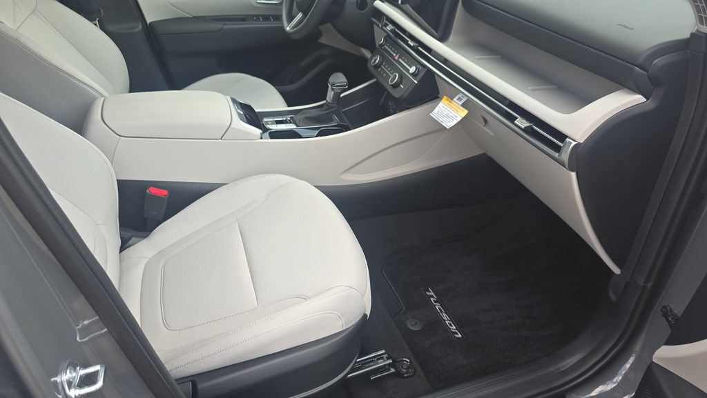 New 2026 Hyundai Tucson SE AWD/4WD image 13