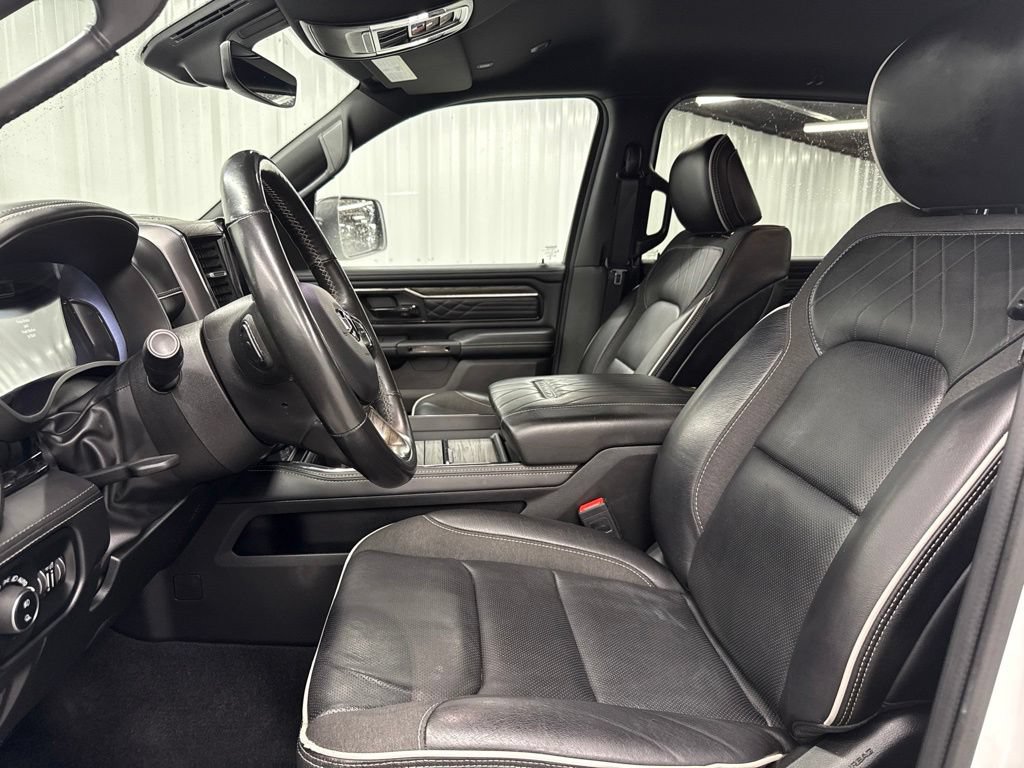 Used 2025 RAM 1500 Limited AWD/4WD image 19