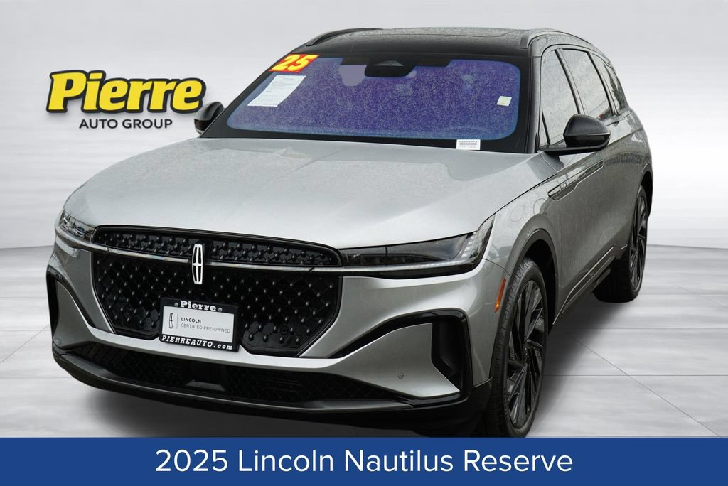 Certified 2025 Lincoln Nautilus Reserve AWD/4WD image 1