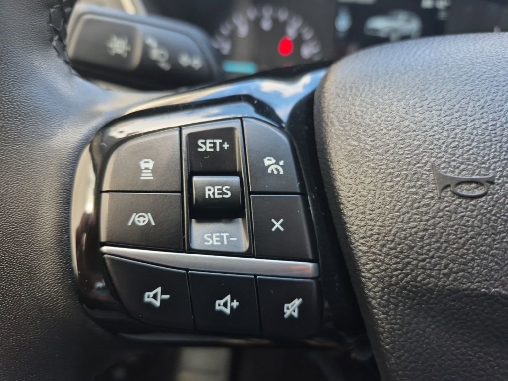 Certified 2022 Ford Escape SEL image 18